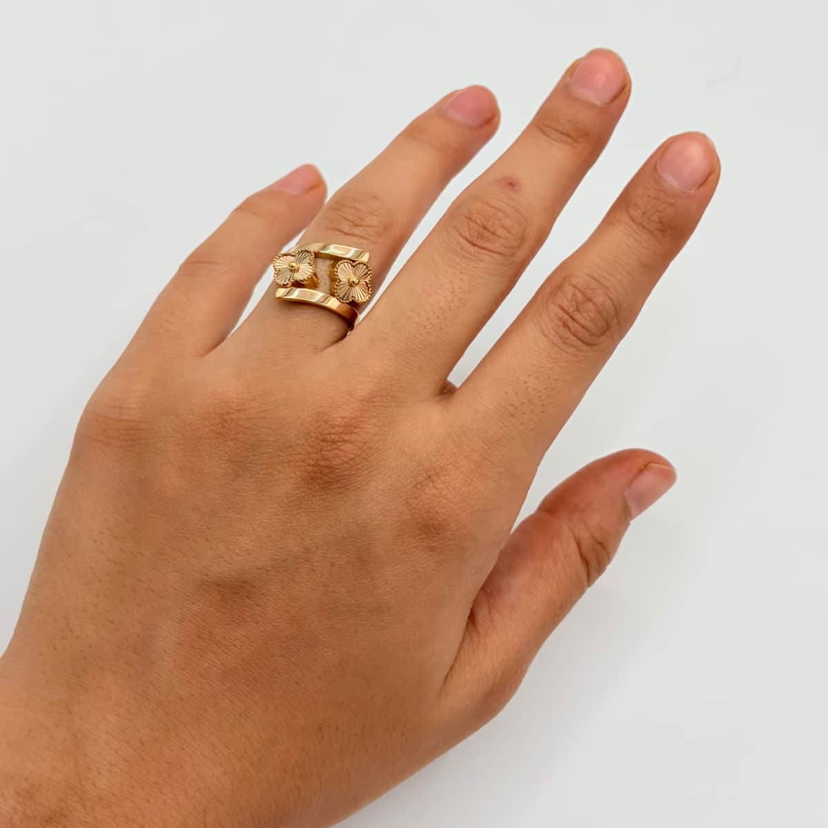 انگشتر طلا 18 عیار ونکلیف دوگل وزن 2.340 گرم اجرت ساخت 10 درصد کد GD01 000359 - تصویر 2