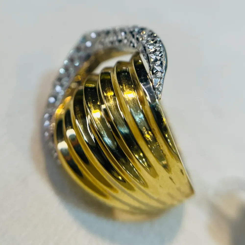 انگشتر طلا 18 عیار نمادار مثلثی تراش وزن ۴.۲00 گرم اجرت ساخت ۹ درصد کد GD01 000181 - تصویر 3